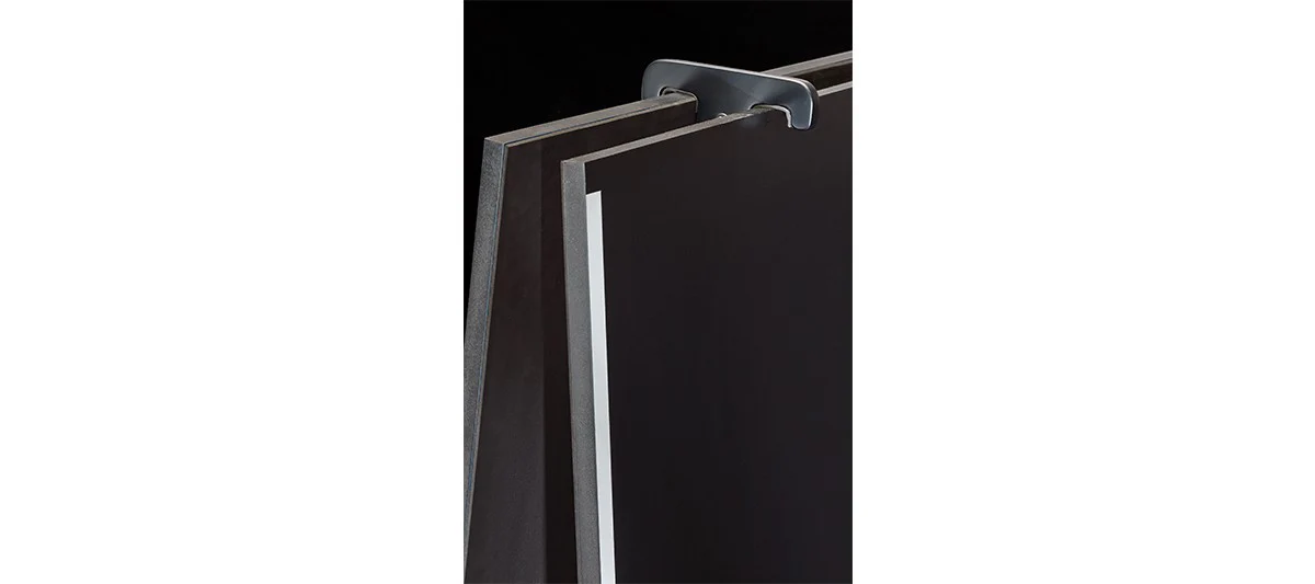 tt stand detail3 415fb9e1 090b 4c1c b7c9 6a22ca5772bf